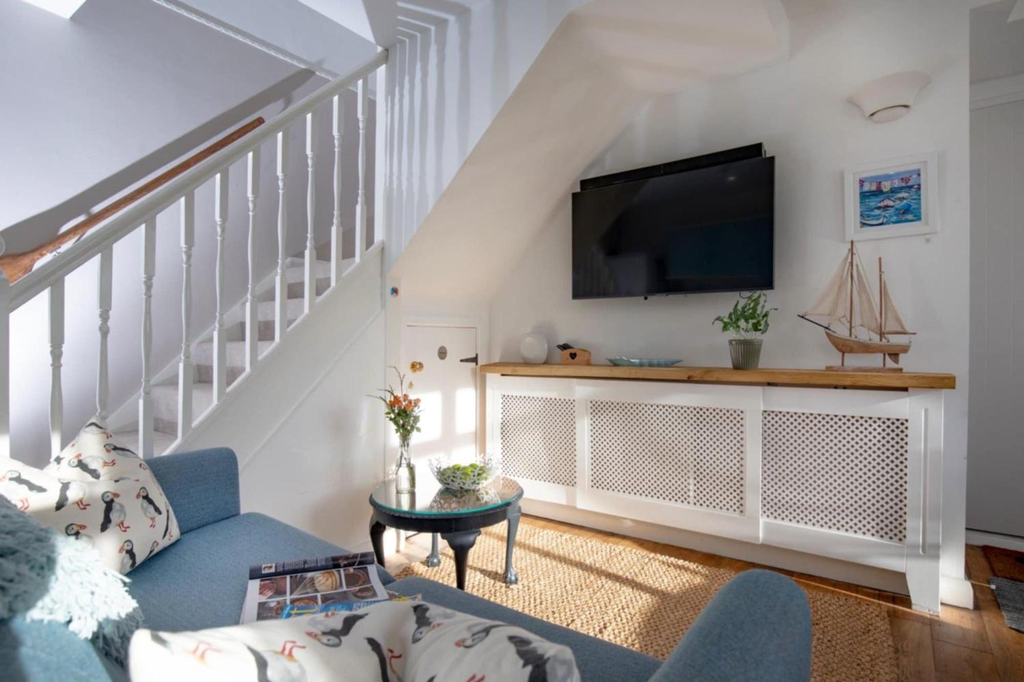 Holiday home Customs